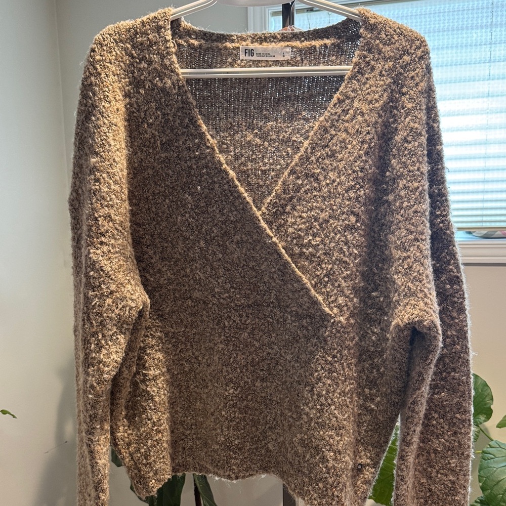 Figs Women's V-Neck Sweater - Tan